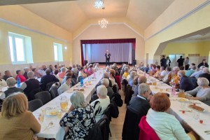 Október - mesiac úcty k starším